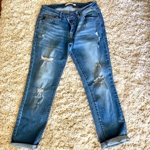 KanCan Low Rise Cropped Distressed Jeans